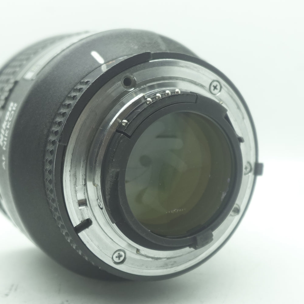 Used Nikon AF Nikkor 85mm F/1.4 | U8