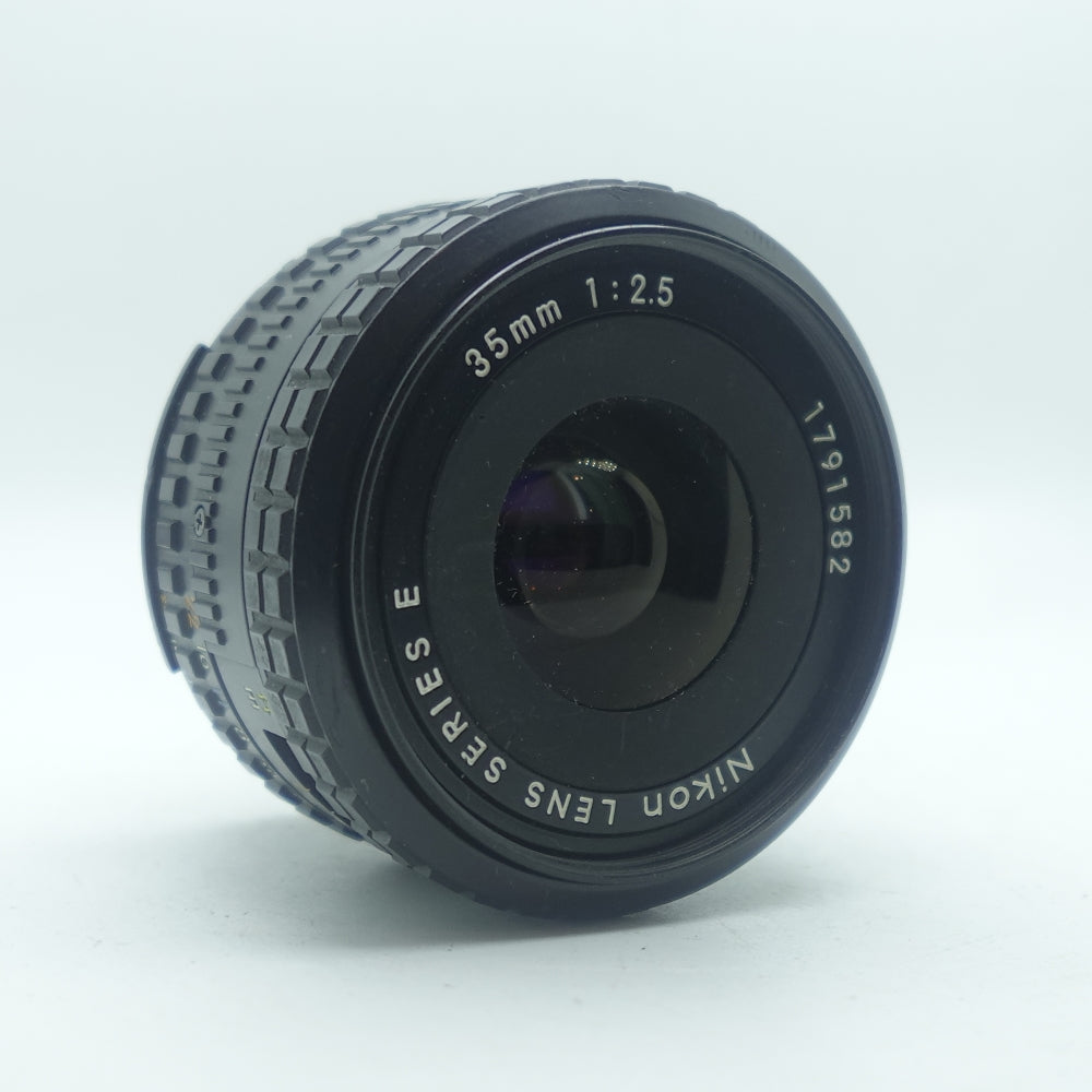 Used Nikon 35mm f/2.5 Series E | Black | U8