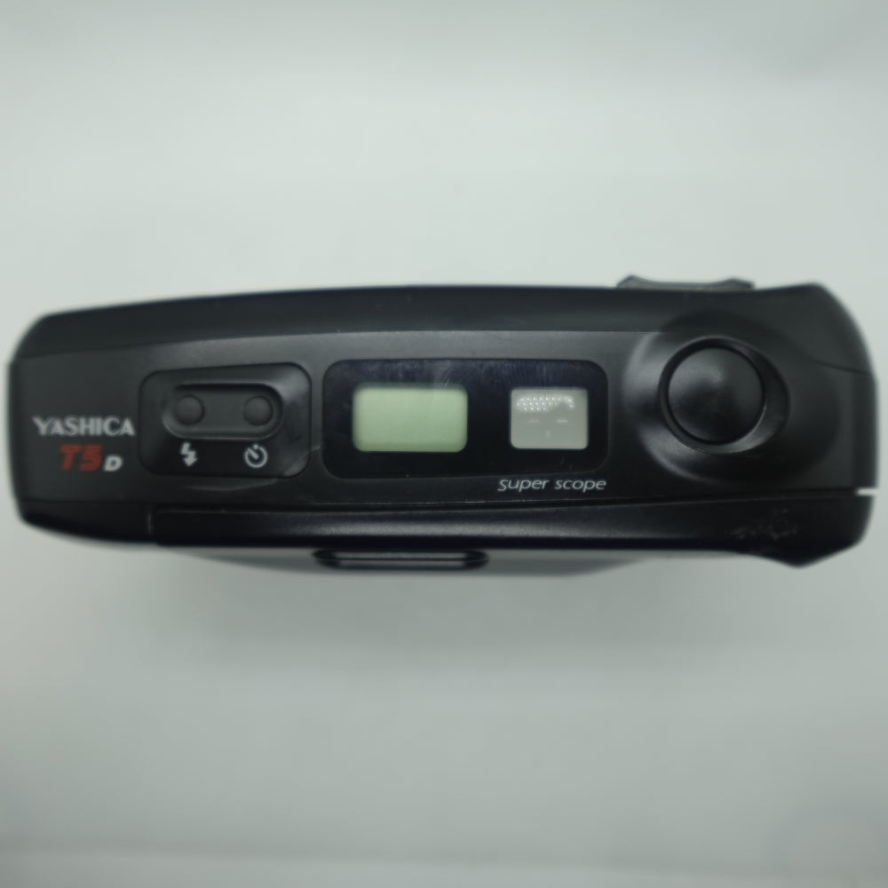 Used Yashica T5D | Black | U8