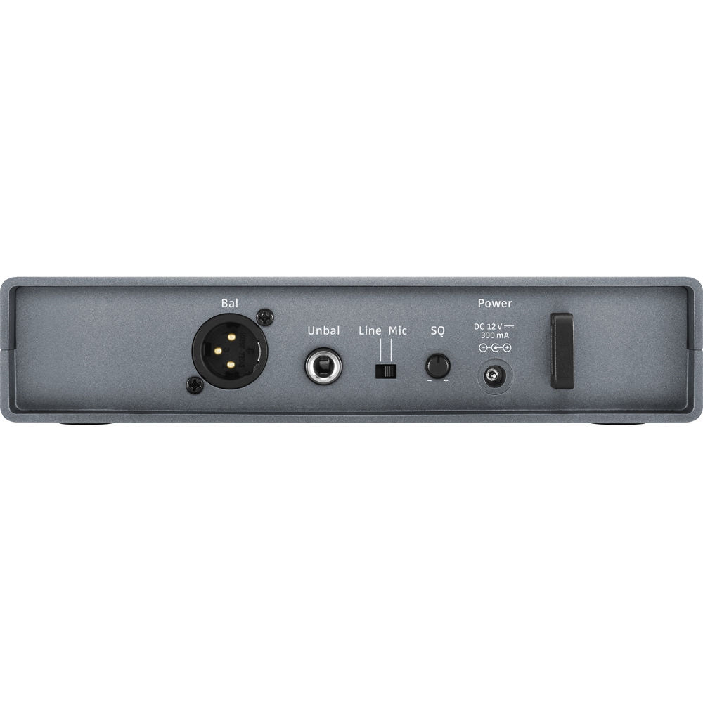 Sennheiser XSW 1-825-A UHF Vocal Set with e825 Dynamic Microphone | A: 548 to 572 MHz