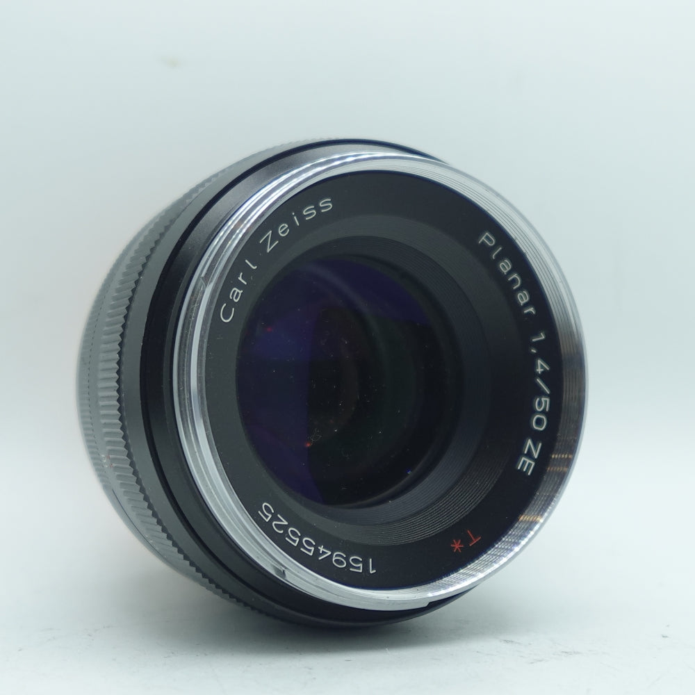 Used ZEISS Planar T * 50mm F1.4 ZE Lens for Canon EF | U8