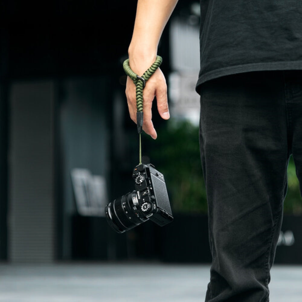 SmallRig Universal Braided Wristband | Green