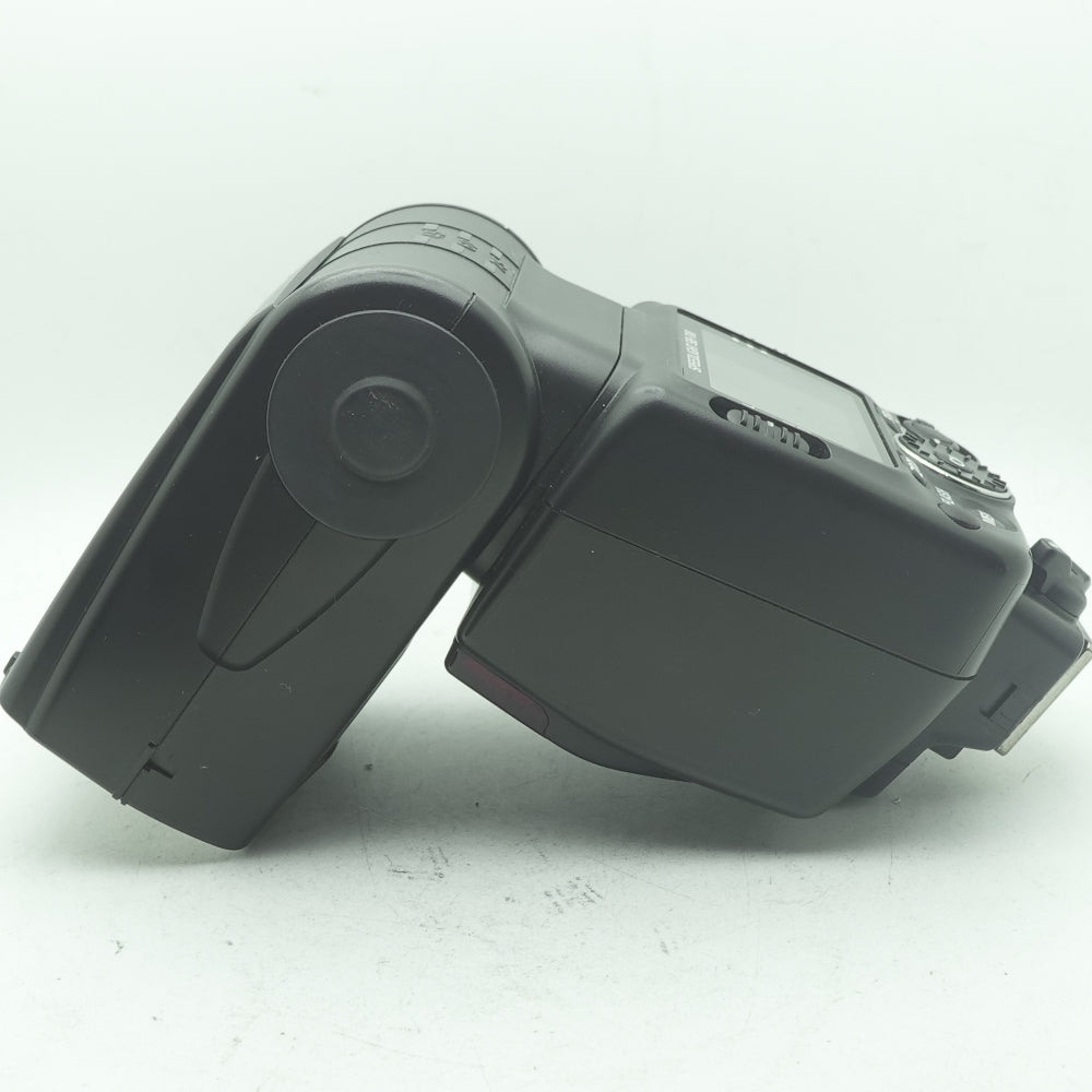 Used Nikon Speedlight SB-700 TTL | U9