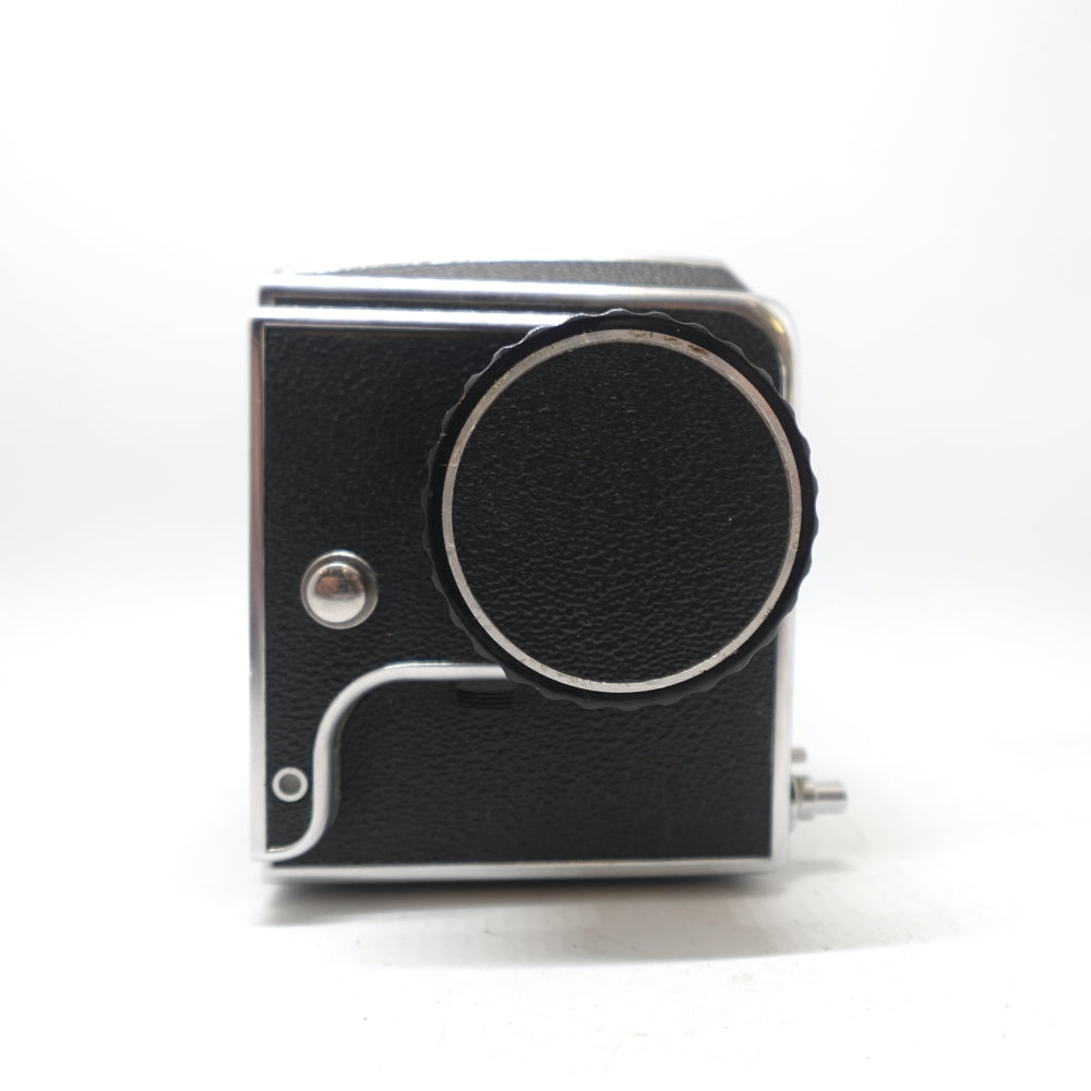 Used Hasselblad 500 C/M Camera Body | Black | U8
