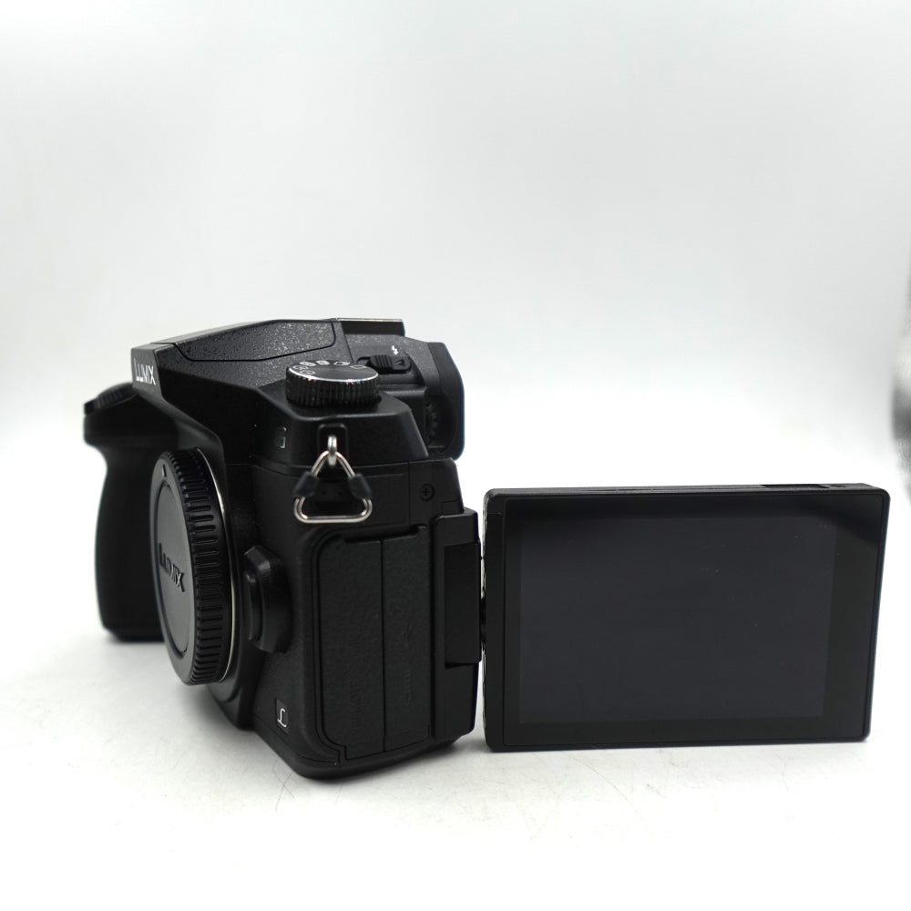 Used Panasonic Lumix G85 Mirrorless Micro FourThirds Camera Body | Black | U9+