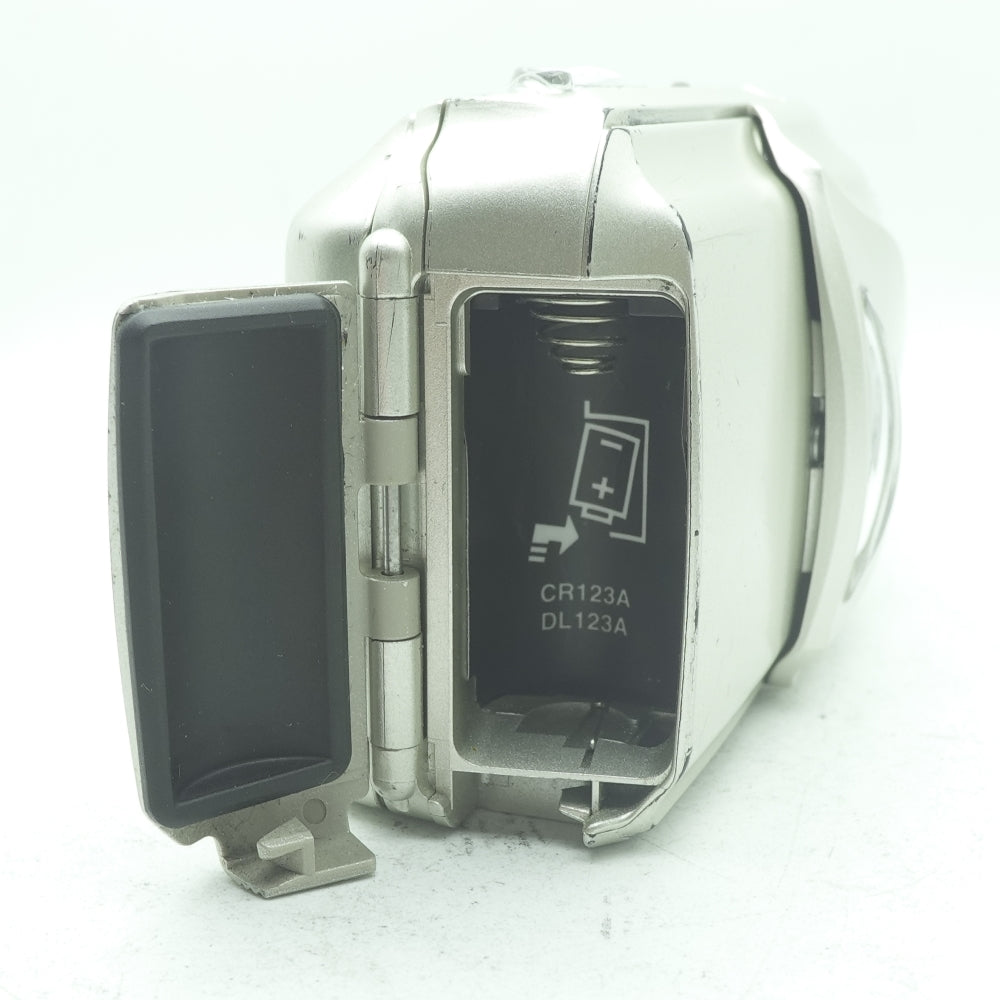 Used Olympus Stylus Epic Zoom 80 DLX | Silver | U8