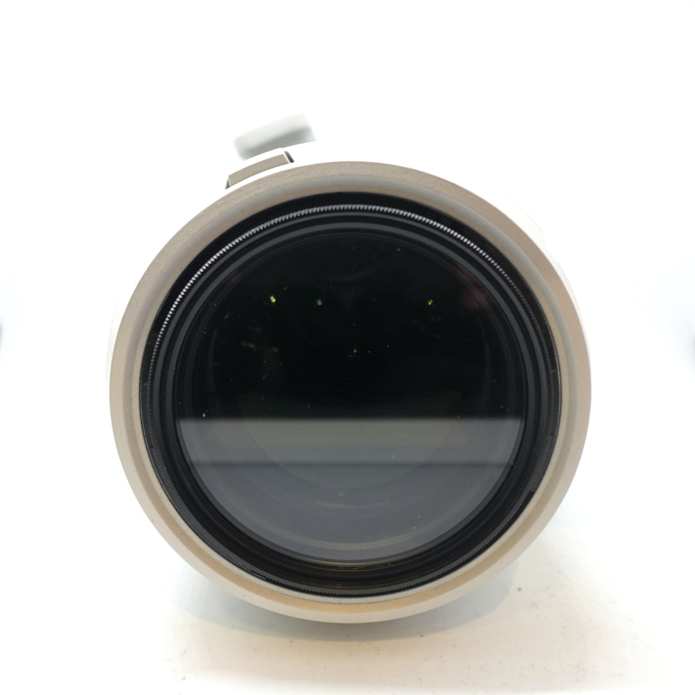 Used Sony FE 70-200mm f/2.8 GE OSS II Lens | White | U9
