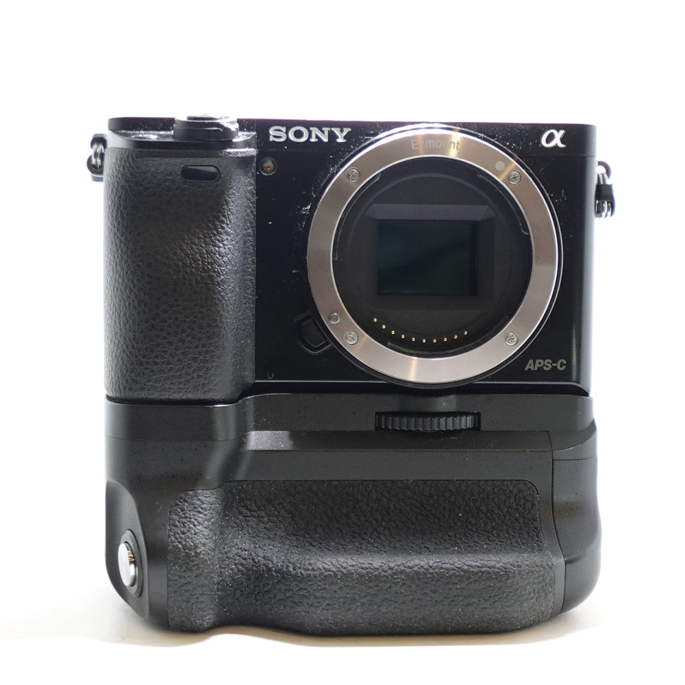 Used Sony A6000 W/ MEKE Battery Grip | Black | U8