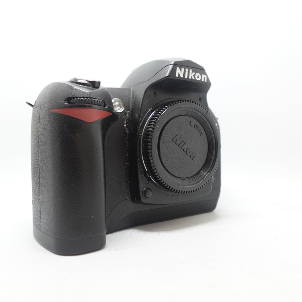 Used Nikon D70 DSLR Camera Body | Black | U9