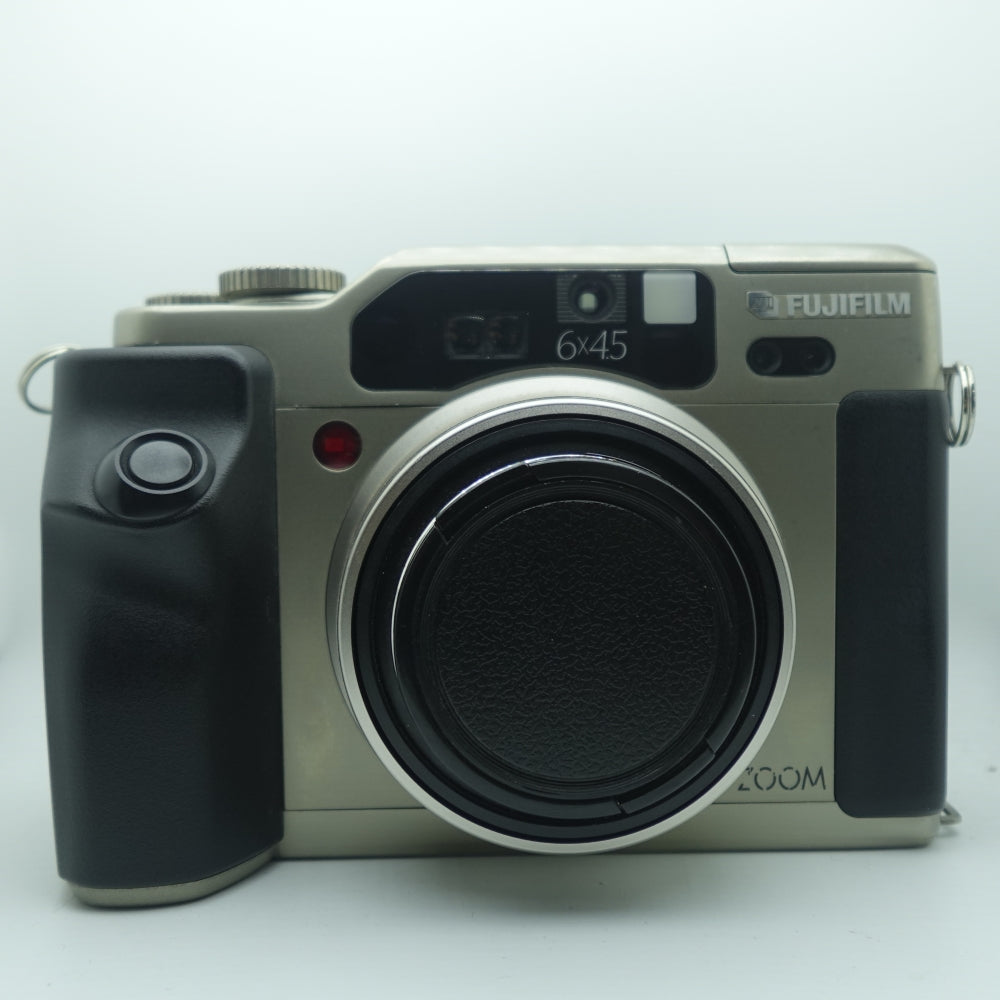 Used Fujifilm Professional GA645ZI 6x45 Medium Format Camera | Black | U8