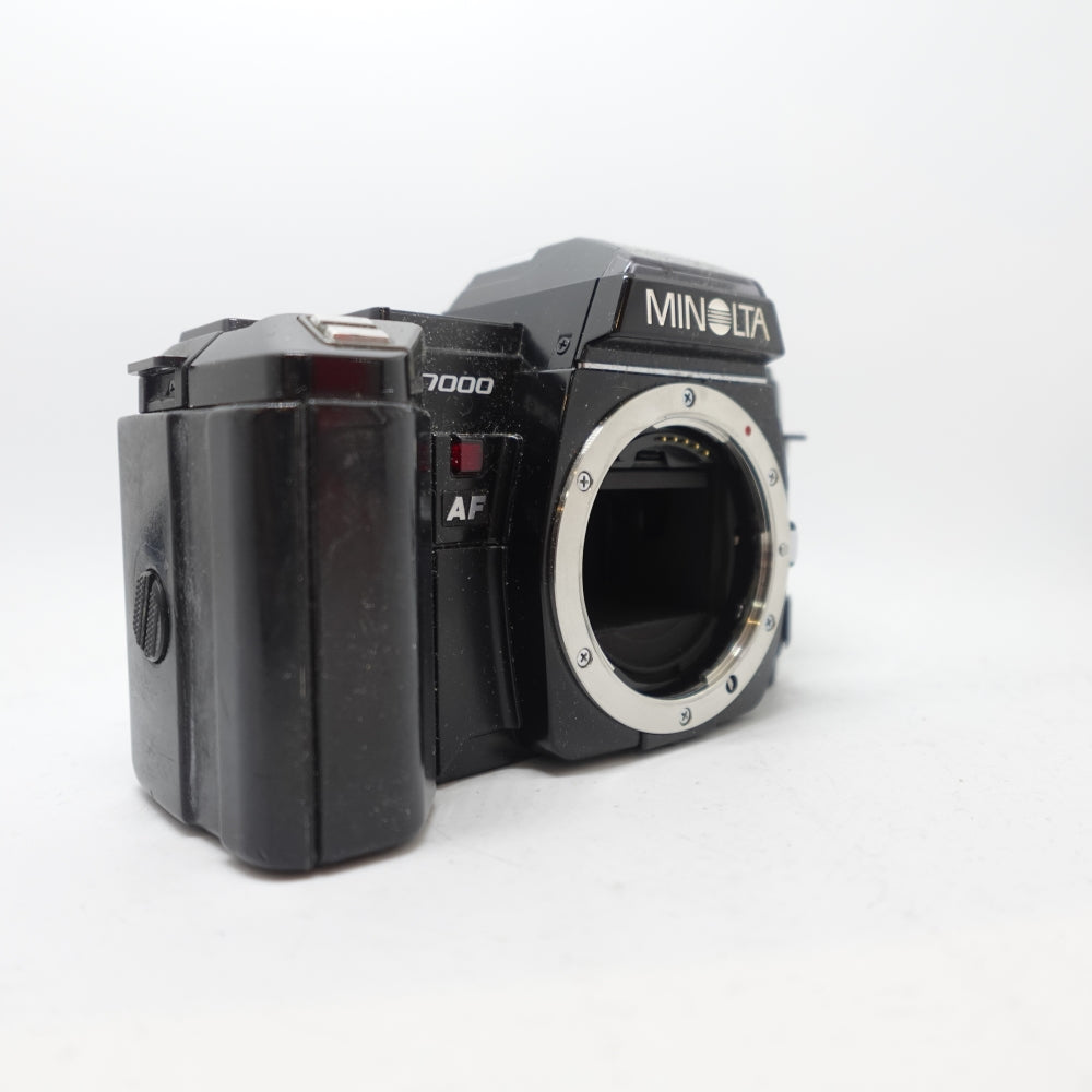 Used Minolta Maxxum 7000 35mm SLR Camera Body | Black | U9