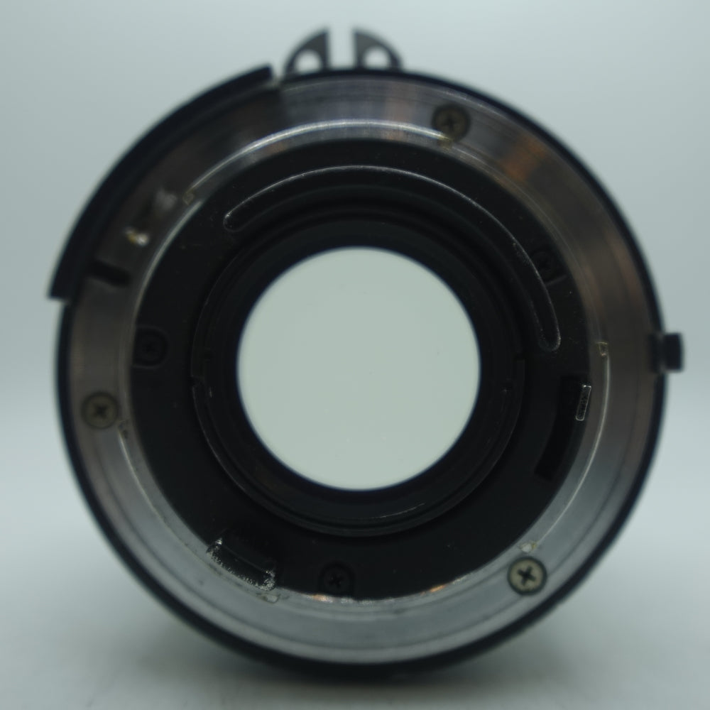 Used Nikon 35mm f/2 AIS - U8