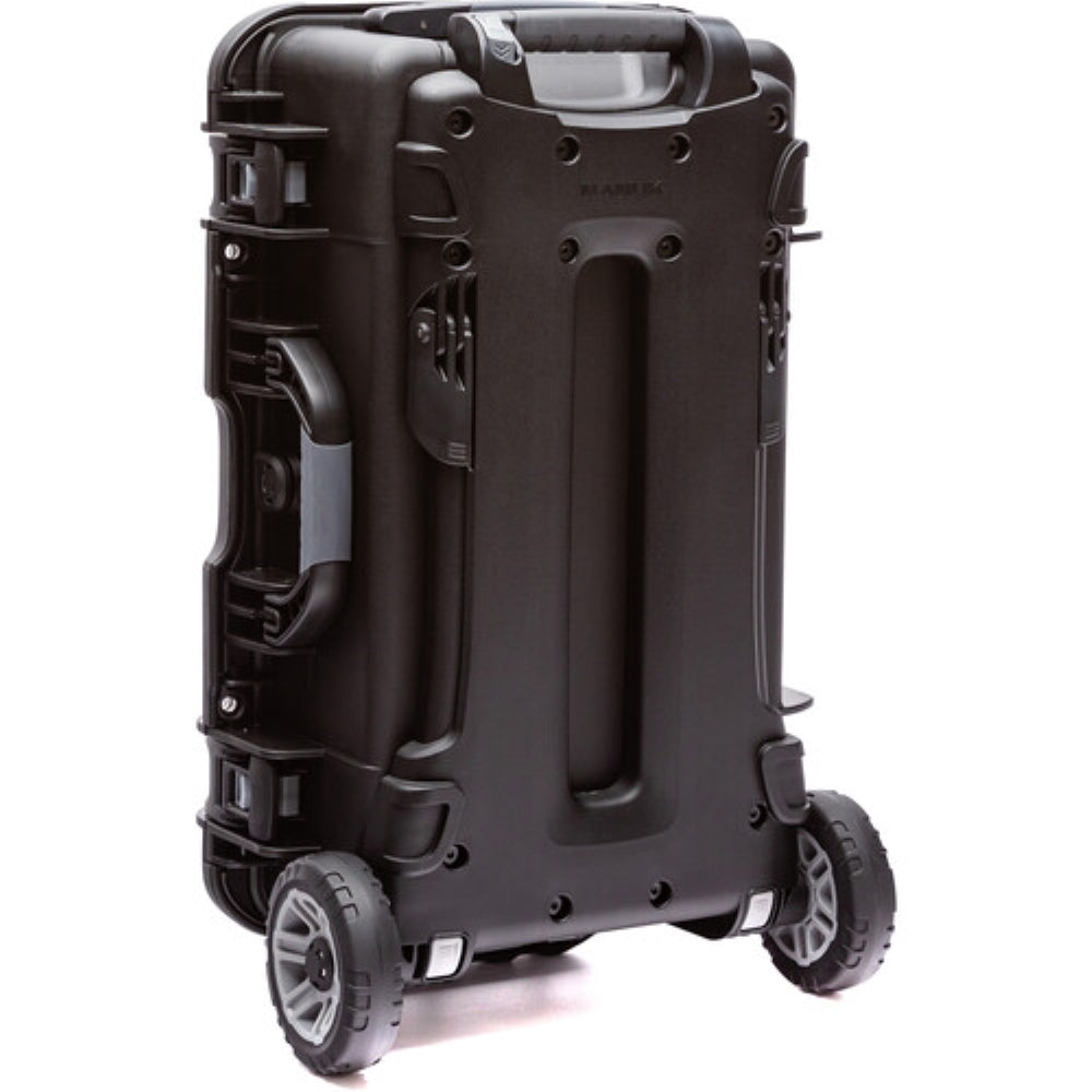 Nanuk 935 Hard Case with Heavy-Duty Wheels & Padded Dividers | 28.5L