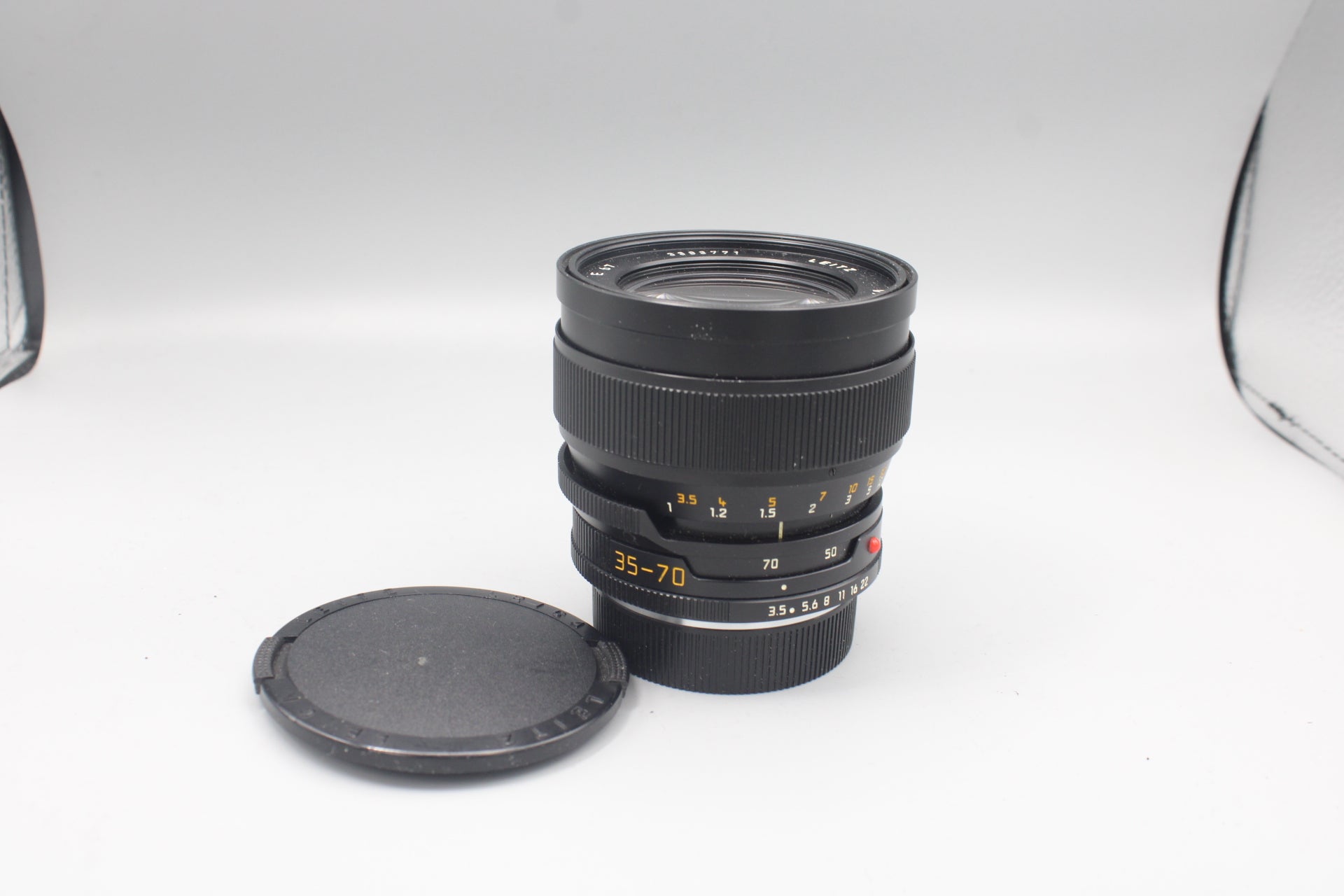 Used Leica R 35-70mm f3.5 Vario Elmar 3 Cam Lens | Black