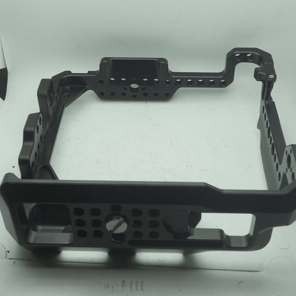 Used SmallRig Cage for Fujifilm GFX 100 CCF2370 | U8