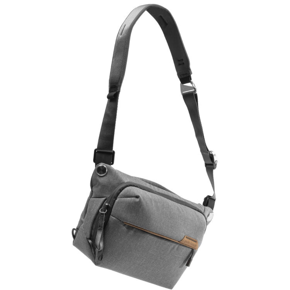 Peak Design Everyday Sling v3 | Ash, 6L