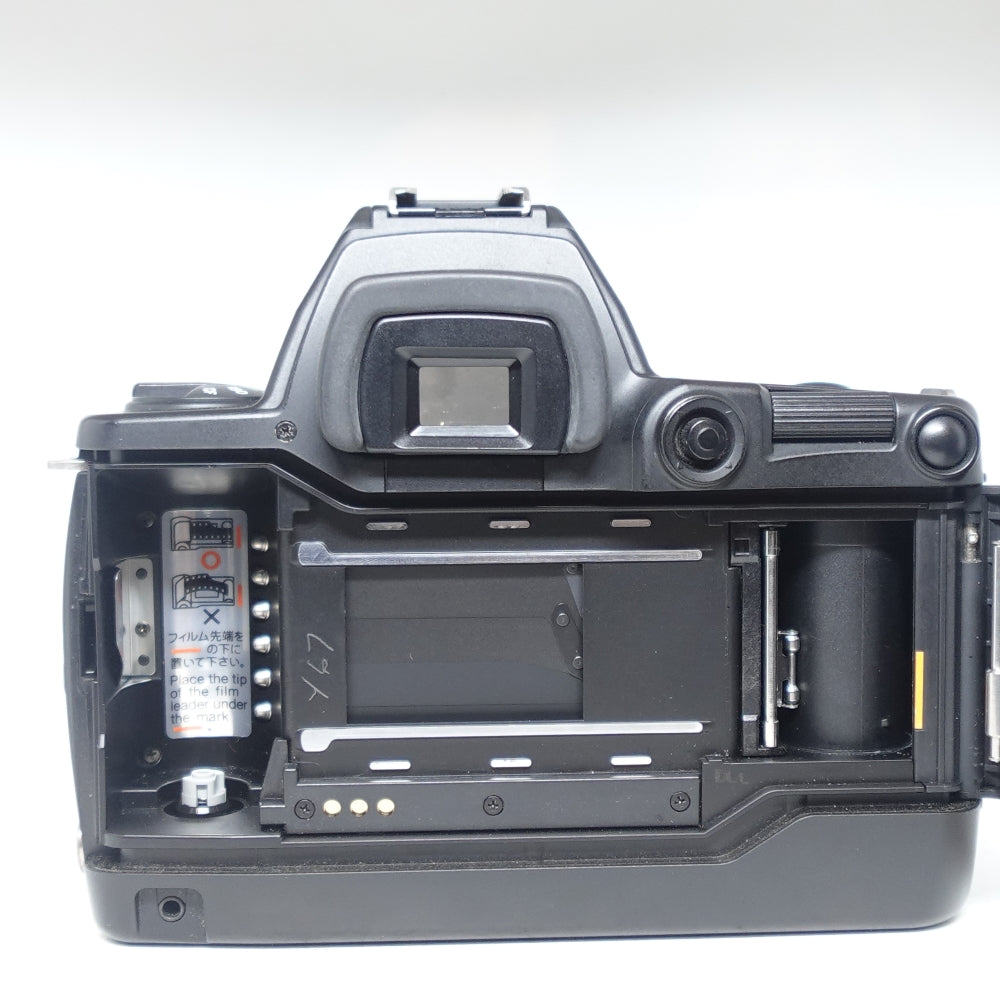 Used Contax NX 35mm DSLR | Black | U8