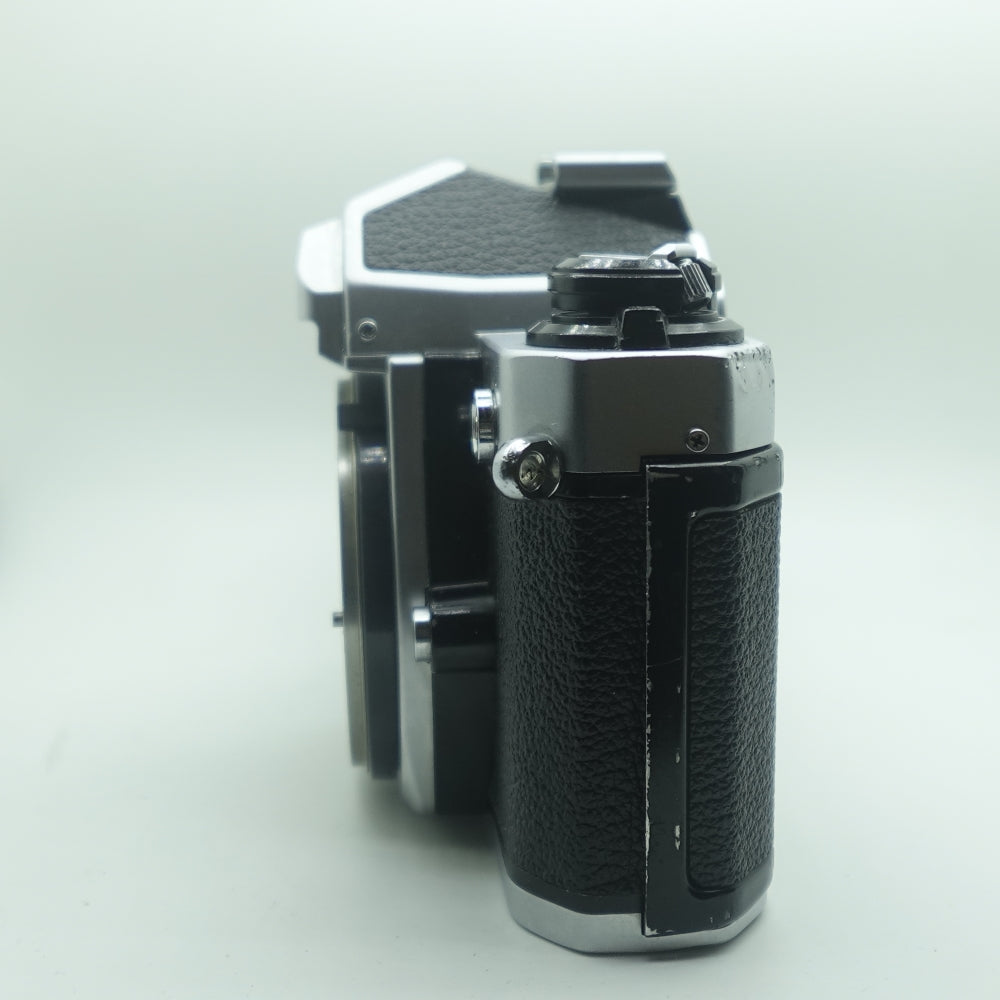 Used Nikon FM2 35mm SLR Camera Body | Silver | U8