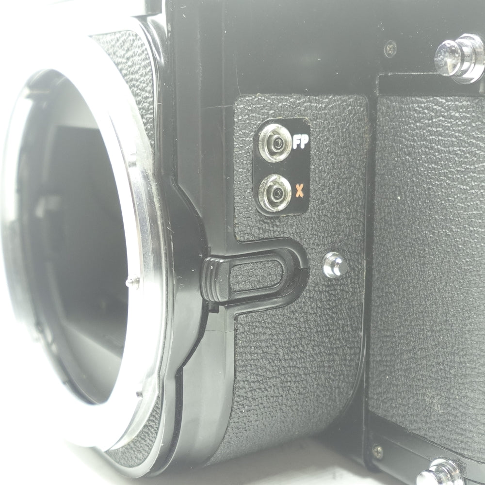 Used Asahi Pentax 67 | Black | U9