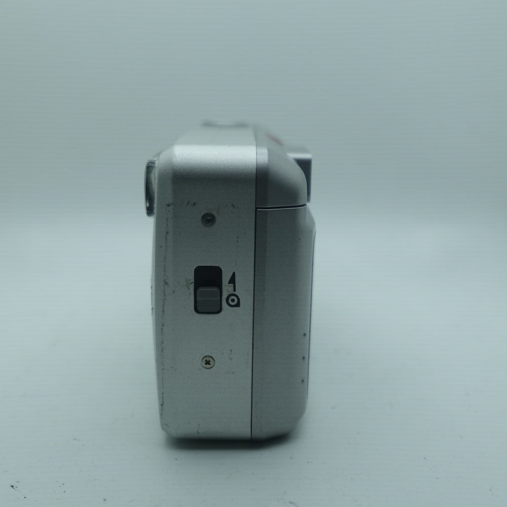 Used Fujifilm Silvi Fi 35mm Point and Shoot Camera | Silver | U7