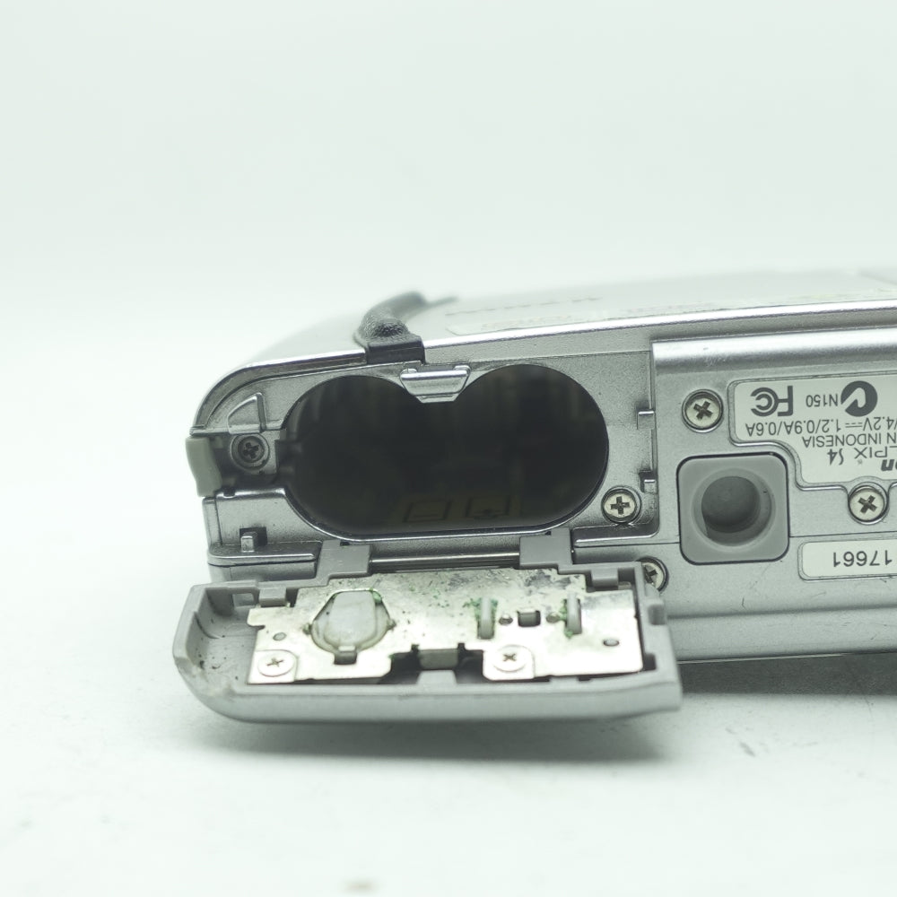 Used Nikon CoolPix S4 | U8