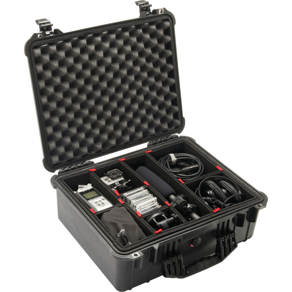 Pelican 1550TP Case with TrekPak Divider System (Black)