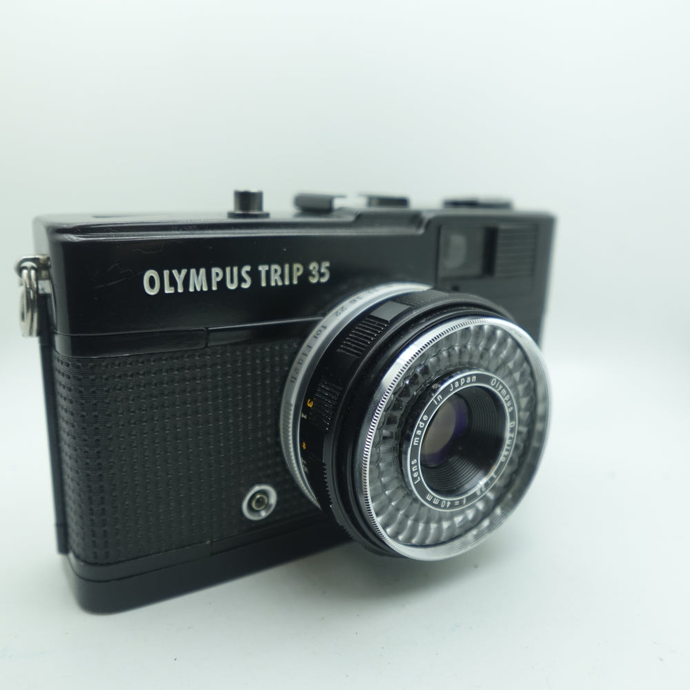 Used Olympus Trip 35 35mm Point and Shoot Camera | Black | U8