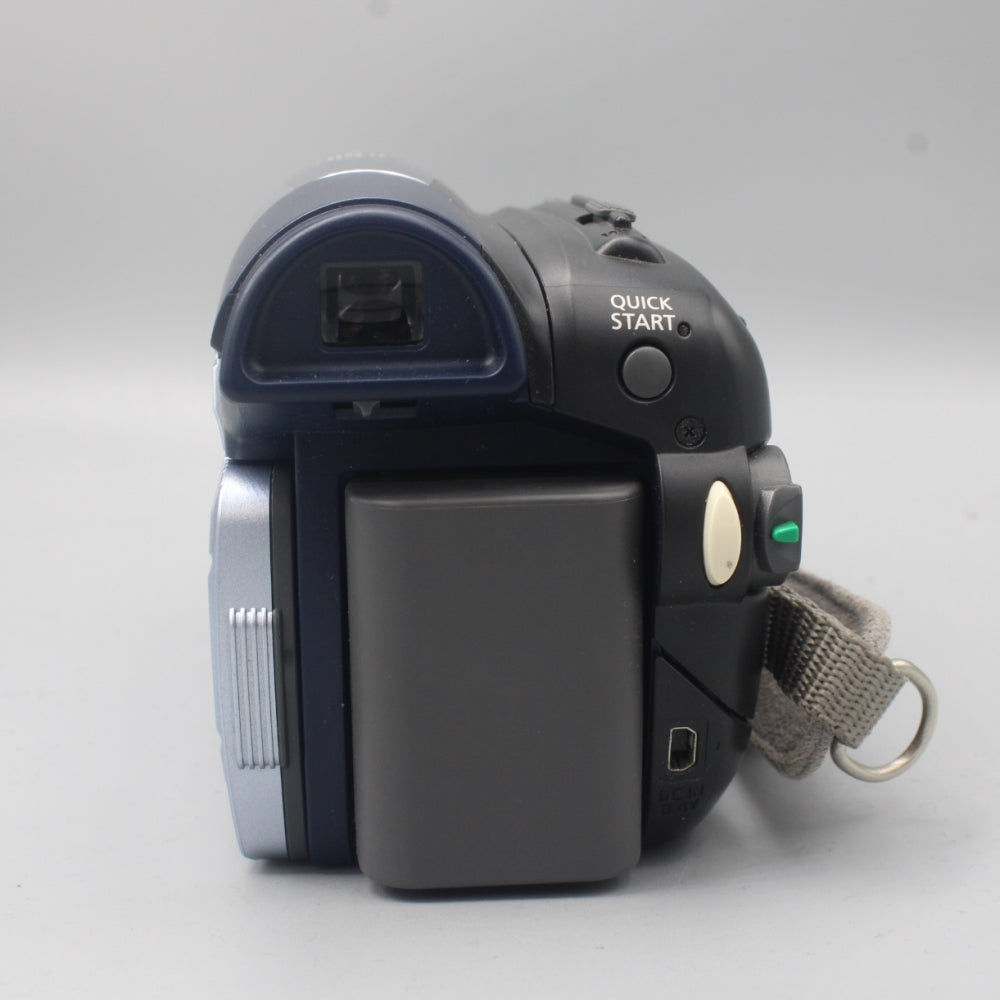 Used Canon ZR900 Mini DV Camcorder