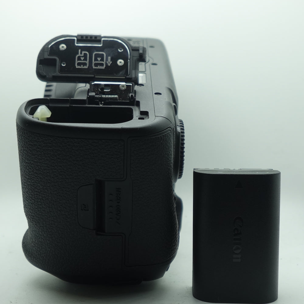 Used Canon 5D Mark IV | U8