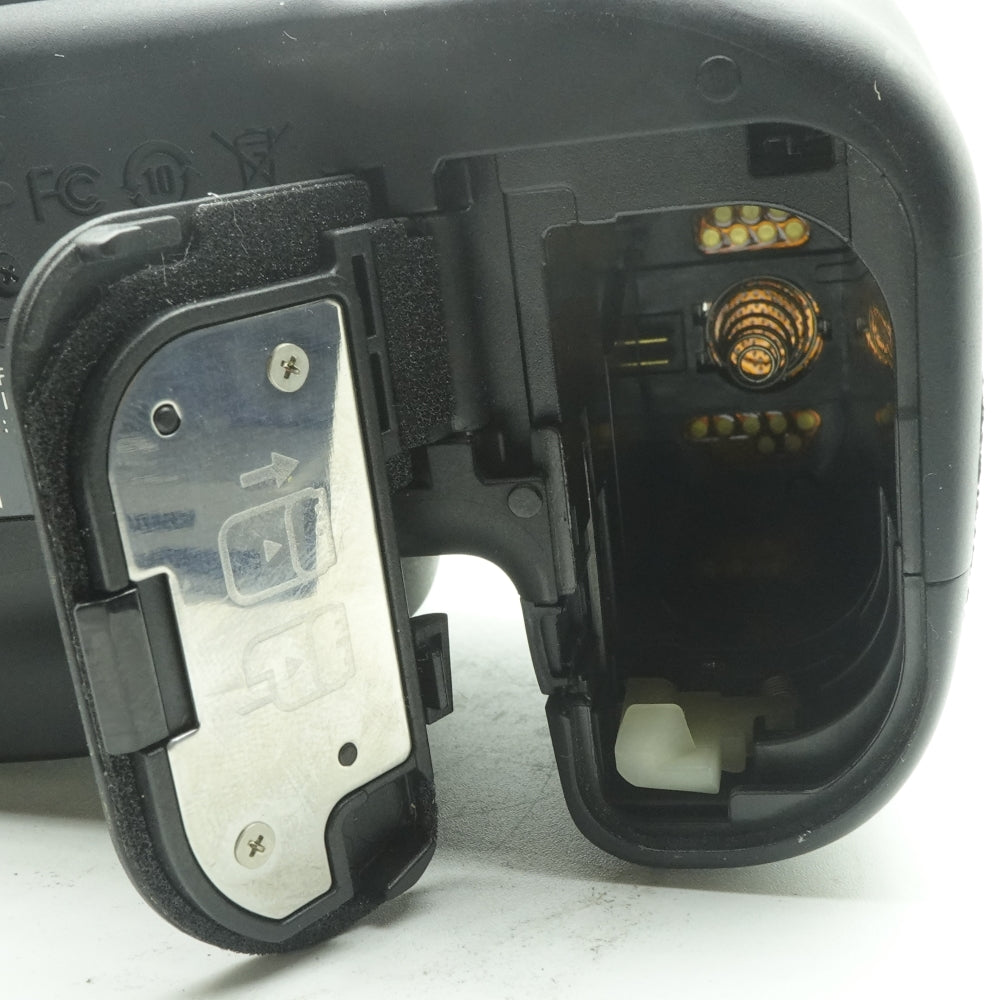 Used Canon 70D | Black | U8