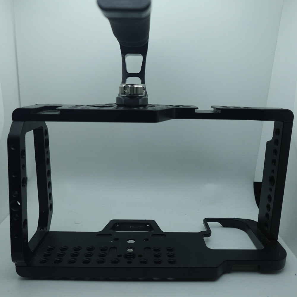 Used BMCCP6K Cage W/ Neewer Top handle | Black | U8