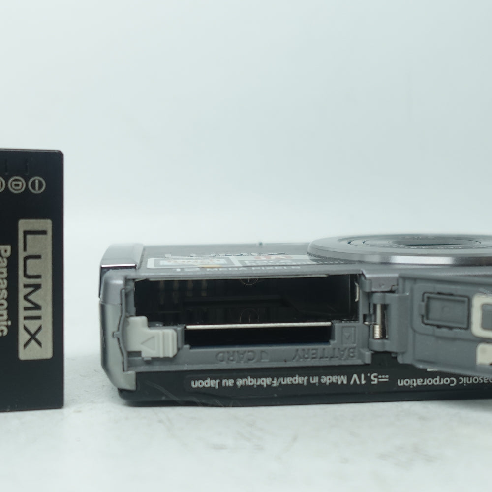 Used Panasonic Lumix DMC-FX580 | Silver | U8