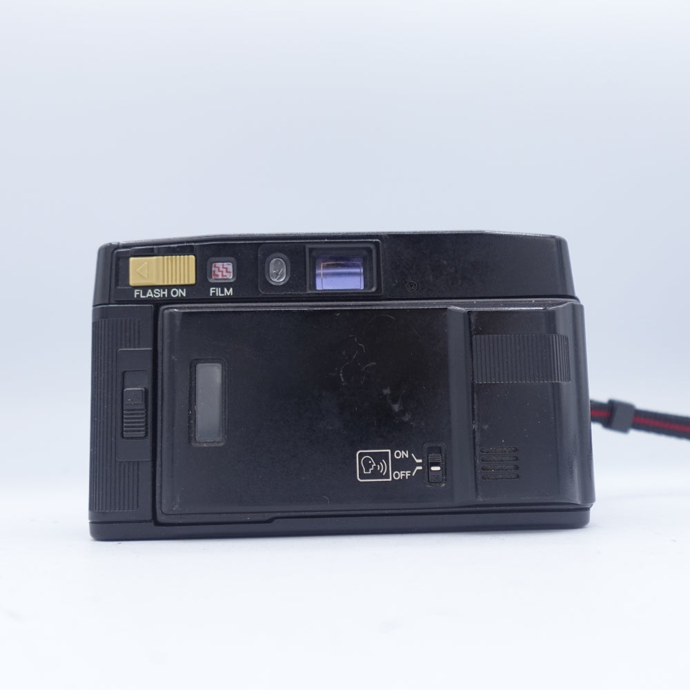 Used Minolta Auto Focus Sv 35mm Point and Shoot Camera | Black | U9