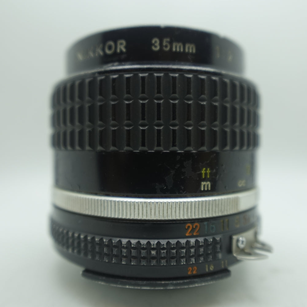 Used Nikon 35mm f/2 AIS - U8