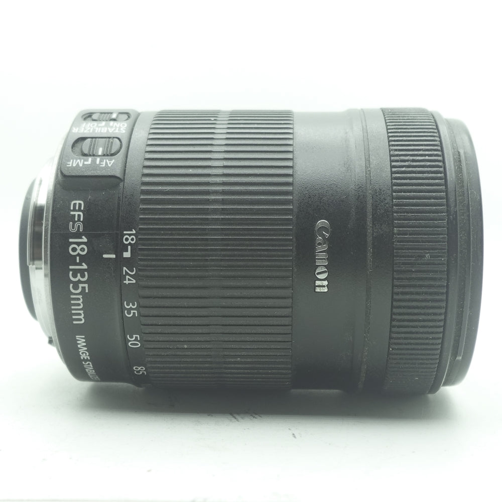 Used Canon 18-135mm EF-S F/3.5-5.6 | U7