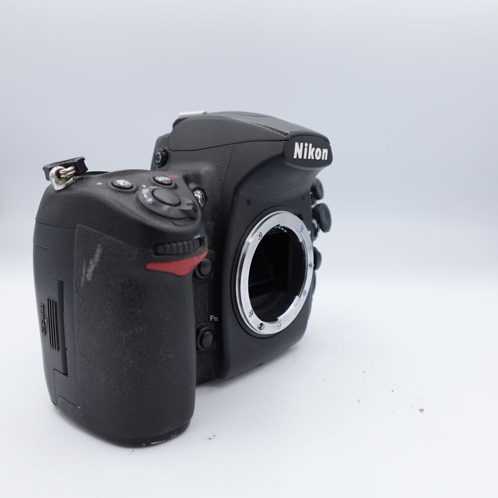 Used Nikon D700 DSLR Camera Body | Black | U9