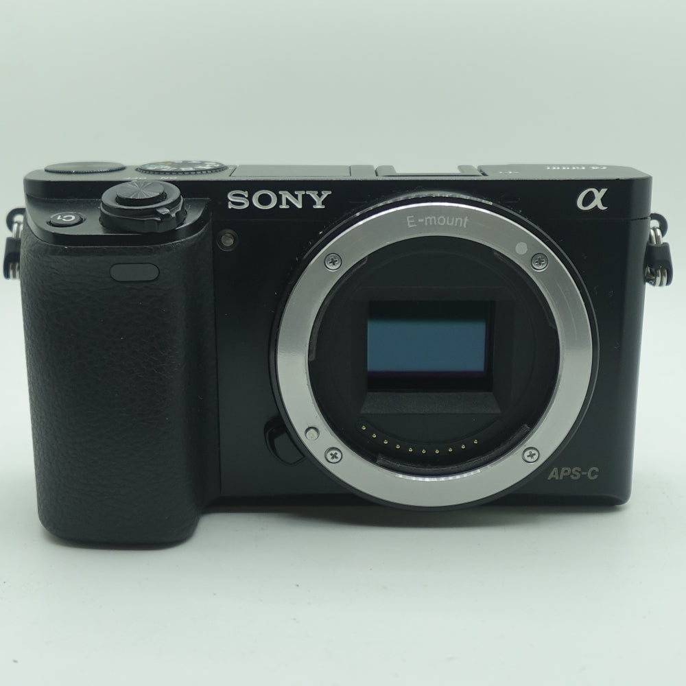 Used Sony A6000 | Black | U8