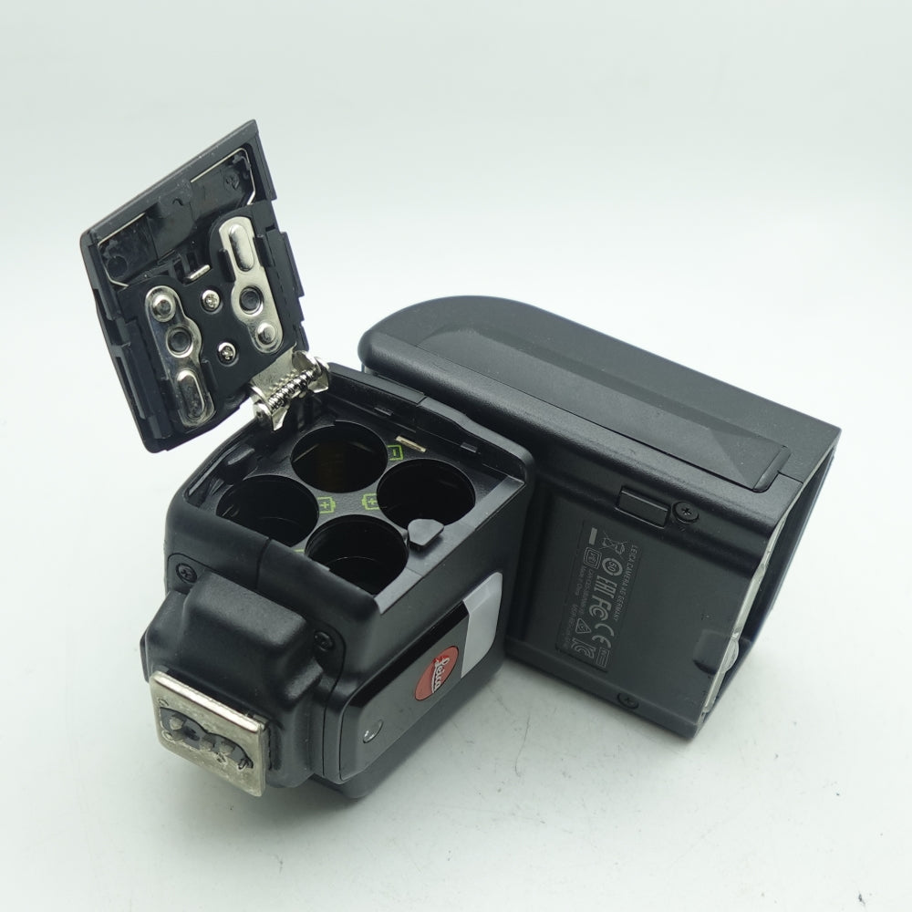Used Leica SF40 Flash | U8