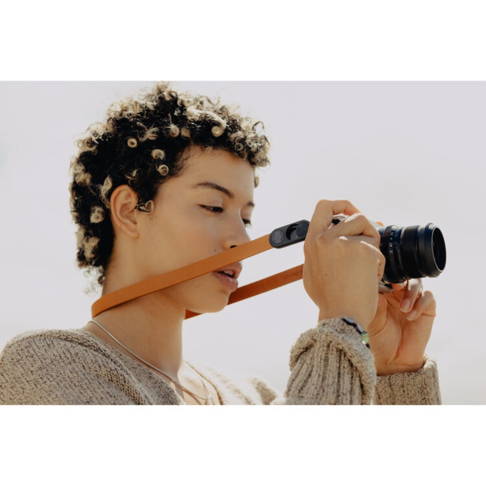 Peak Design Form Leather Camera Strap Neck | Amber, 30.9"