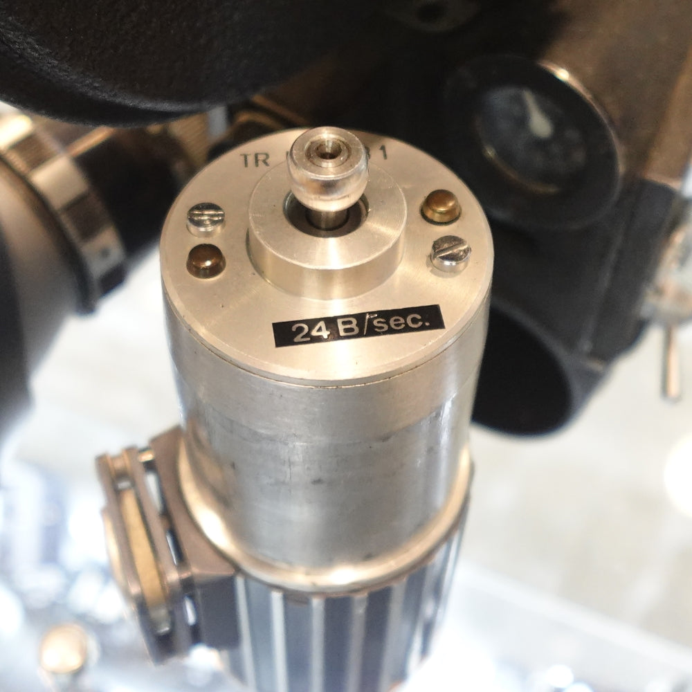 Used Arriflex 16M 16mm Cine Camera w/ 100ft Magazine & Motor | U8
