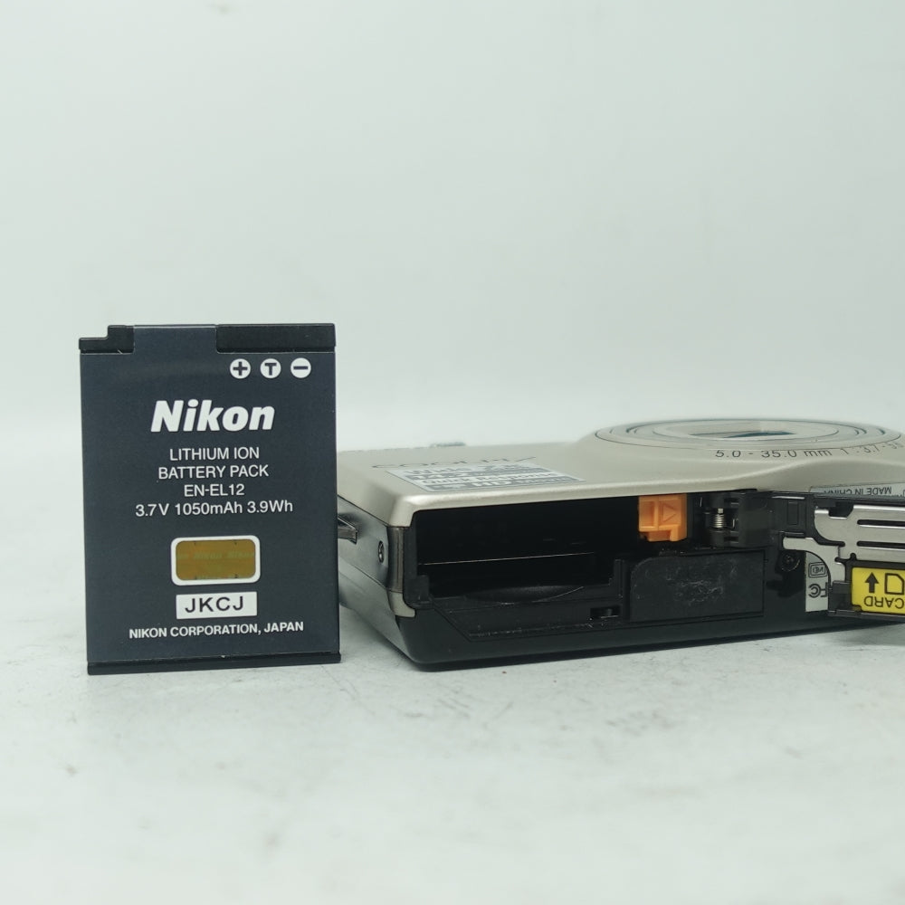 Used Nikon Coolpix S6000 | Silver | U8