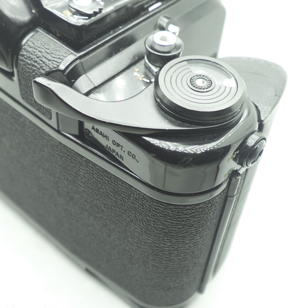 Used Asahi Pentax 67 | Black | U9
