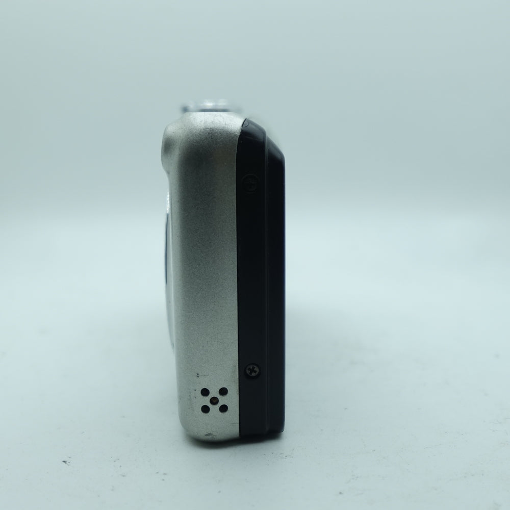 Used Nikon Coolpix L27 | Silver | U8