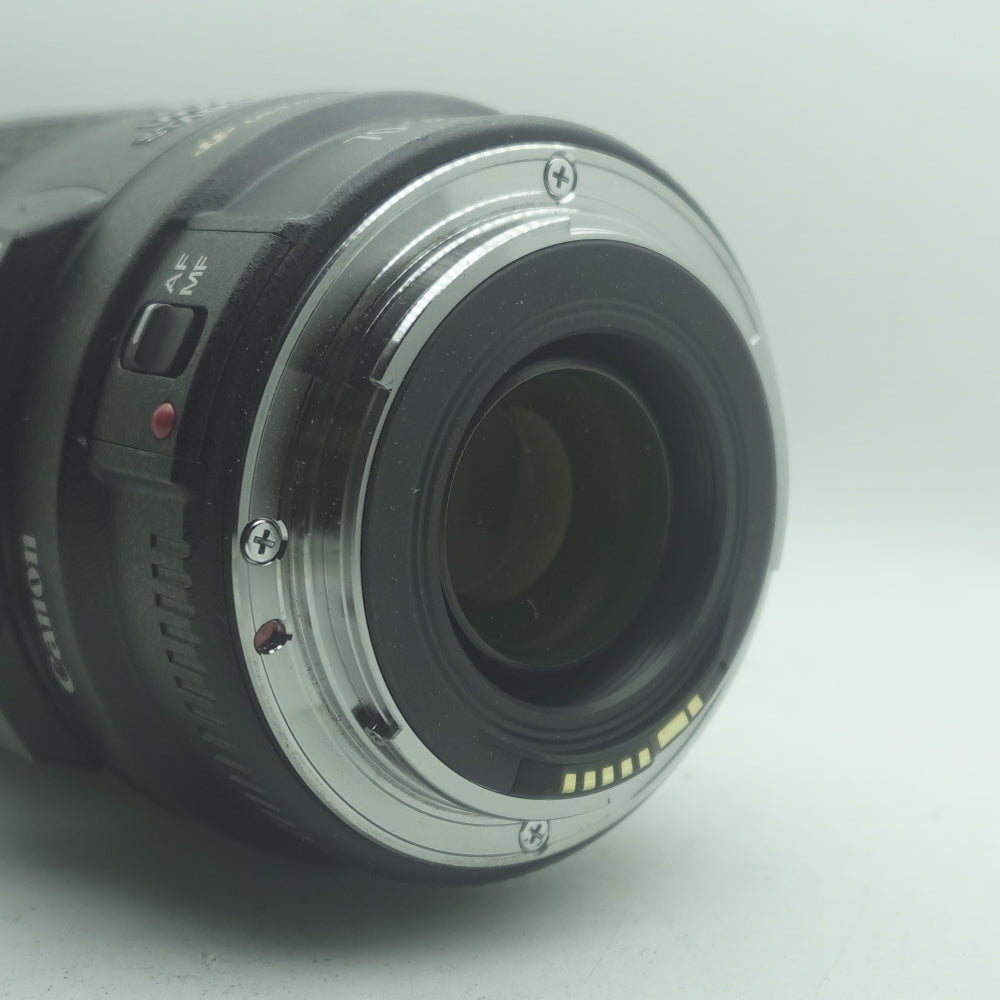 Used Canon Zoom Lens EF 70-300mm f/4-5.6 IS USM | Black | U9