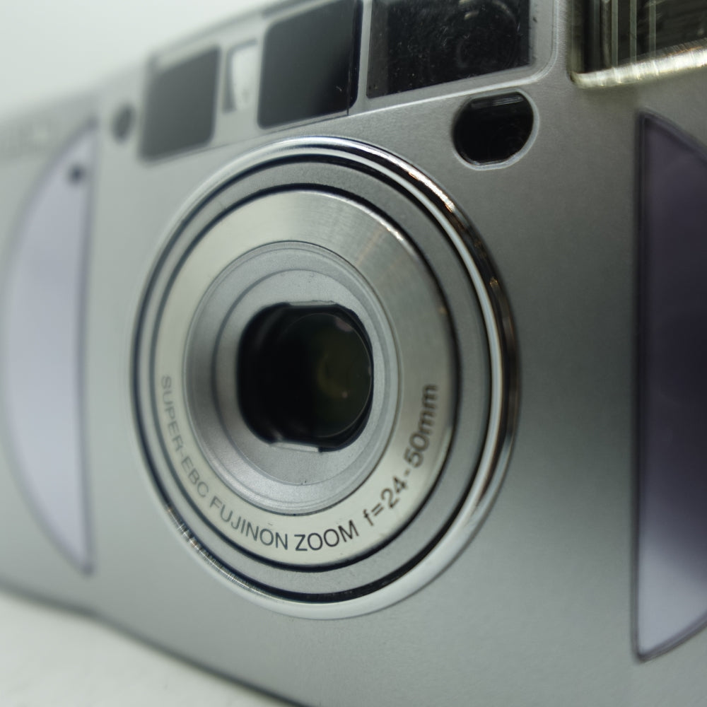 Used Fujifilm Silvi F2.8 | Silver | U7
