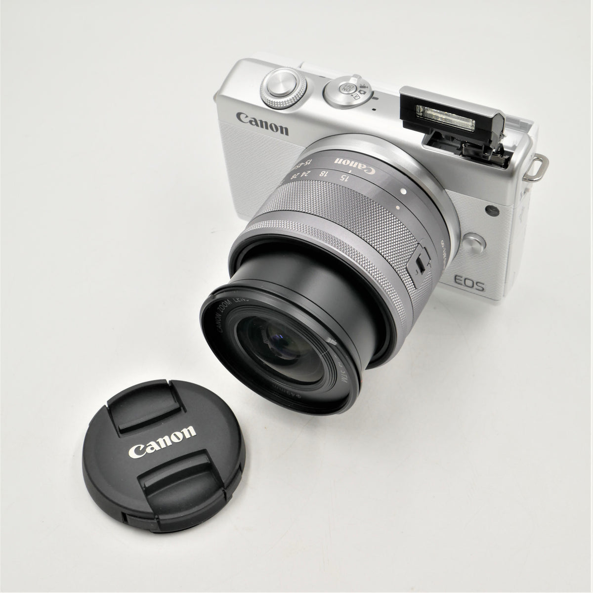 Canon EOS M200 Mirrorless Digital Camera with 15-45mm Lens | White **O