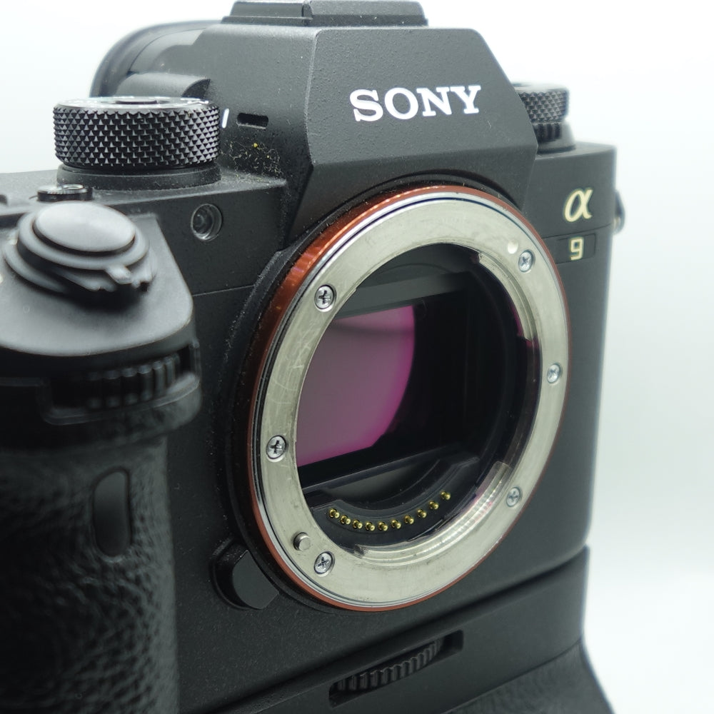Used Sony A9 Mirrorless Camera W/ Battery grip VG-C3EM | U8