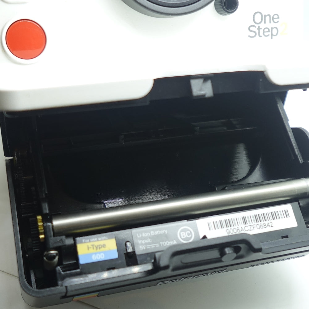 Used Polaroid One-Step 2 | White | U8