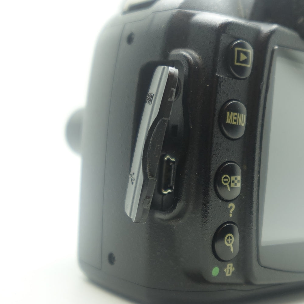 Used Nikon D40 DSLR | Black | U8