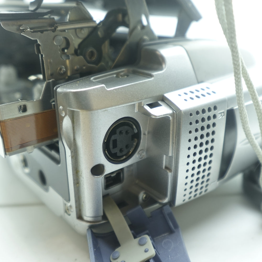 Used Canon ZR65MC | MiniDV | U8